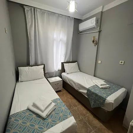 Grand Deniz Ξενοδοχείο *
